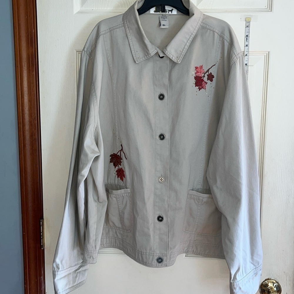 Shipshe-2X-tan-button down, lighter weight, long sleeve, Embroidered fall jacket